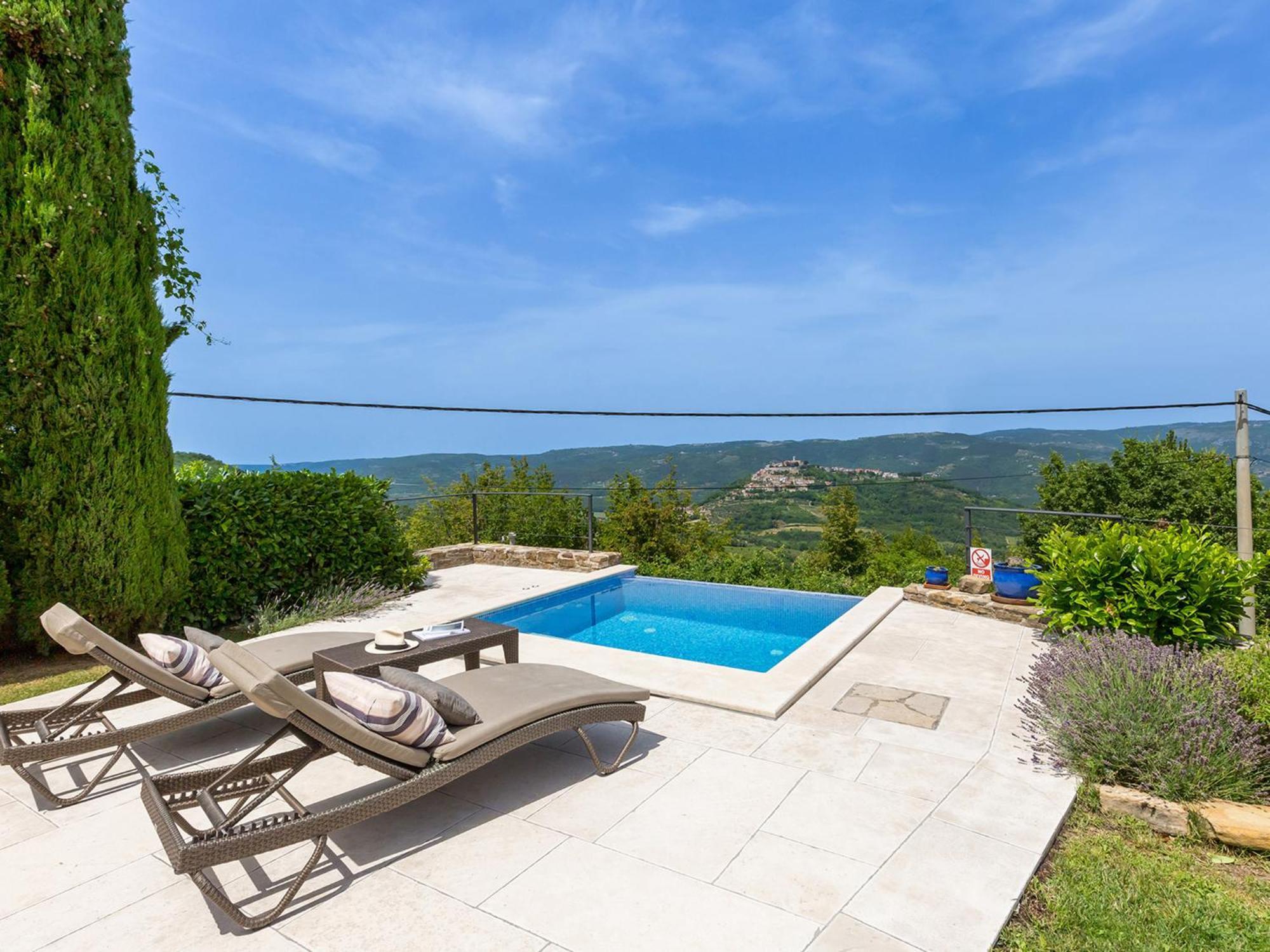 Dreamhill Meloni Villa Motovun Exterior photo