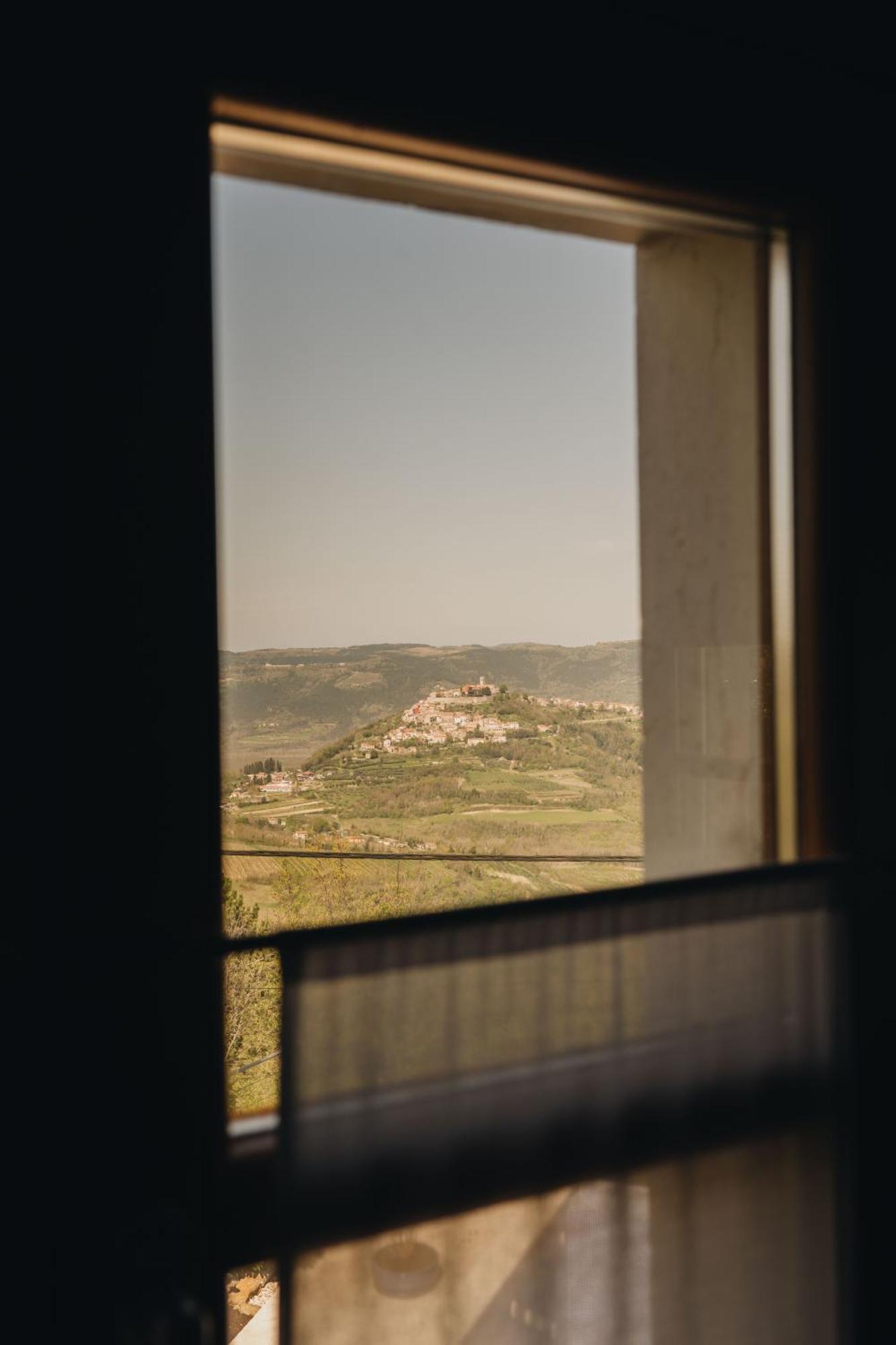 Dreamhill Meloni Villa Motovun Exterior photo